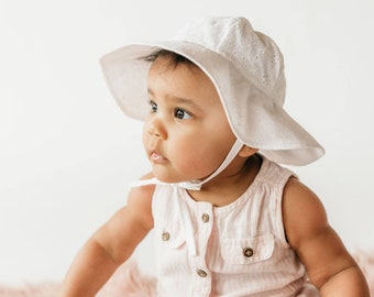 Baby Beach Hat, White Eyelet Baby Sun Hat, Sun Protection Baby Infant, Toddler Sunhat, Baby Sun Bonnet, Newborn Sun Hat, Baby Bonnet Girl