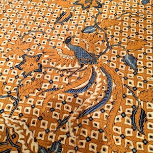 Batik Tulis Solo, Kawung and Phoenix Design, Hand Drawn Indonesian Batik, Handwritten Batik Java, Sogan, Indonesian Batik Tulis Fabric