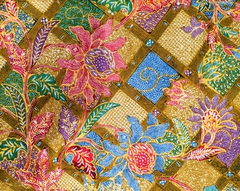 Old Batik Tulis, Batik Pekalongan, Vintage Batik, Batik Collector Item, Vintage Handwritten Batik, Bright-Colored Batik, Indonesian Textile