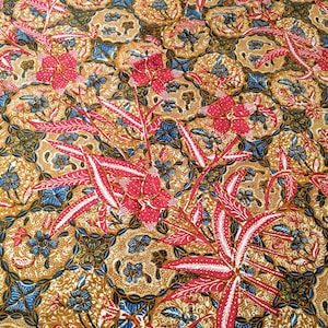 Vintage Batik Lasem, Old Indonesian Batik Tulis Fabric, PagiSore Handwritten Batik, Batik Antique Collector Item, Antiques of Indonesia
