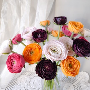 Ranunculus. Polymer clay flowers. Artificial flower. Bouquet for home decor and interior design. Realistic bouquet. Ukraine shop.