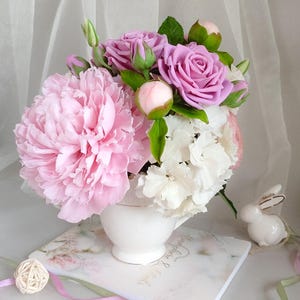 Real touch flower arrangement. Cold porcelain flowers for the Interior. Polymer clay bouquet. Table centerpiece. Flowers for vase.