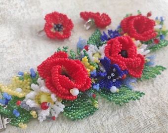 Bead jewellery. Bead set. Beaded bracelet and earrings. Ukrainian handmade set. Ukrainian decorations. Beaded Jewellery with Wildflowers.