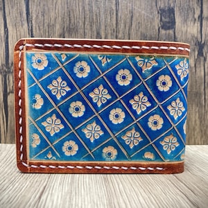 Portefeuille en cuir repoussé sur le thème de la nature, portefeuille à deux volets en cuir personnalisé turquoise