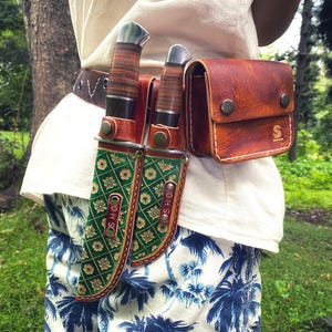 Funda para cuchillos de bushcrafters con fijación para cinturón extraíble
