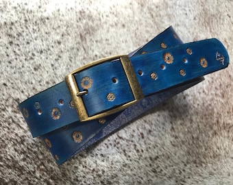 Flower pattern leather belt, unisex belt, tooled leather belt