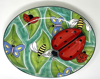 Vintage Clay Art Buzz Around Two Piece Oval Chip and Dip Set