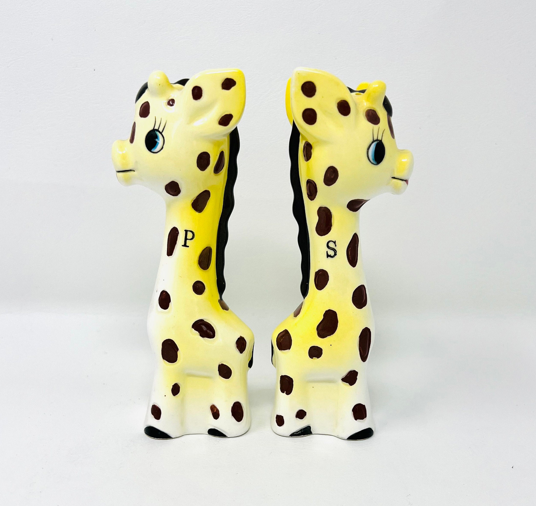 Zoo Safari Giraffe Lovers Ceramic Magnetic Salt Pepper Shakers Set Fig–  Ebros Gift