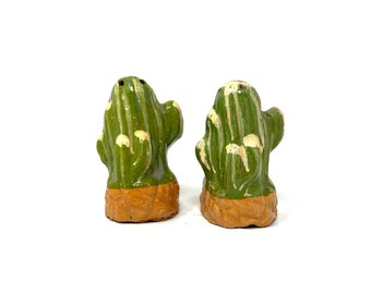Vintage Mexican Pottery Cactus Salt and Pepper Shaker Set