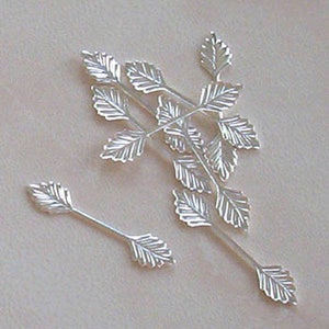20 medium (29mm) silver plated leaf bails, findings for jewellery making crafts