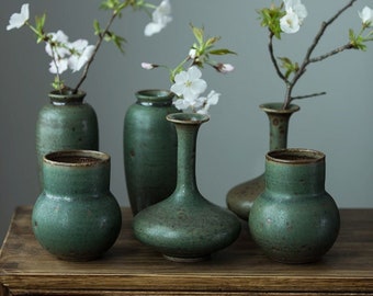 handmade vintage small studio pottery bud flower vase sculpture rustic modern farmhouse natural minimal home decor