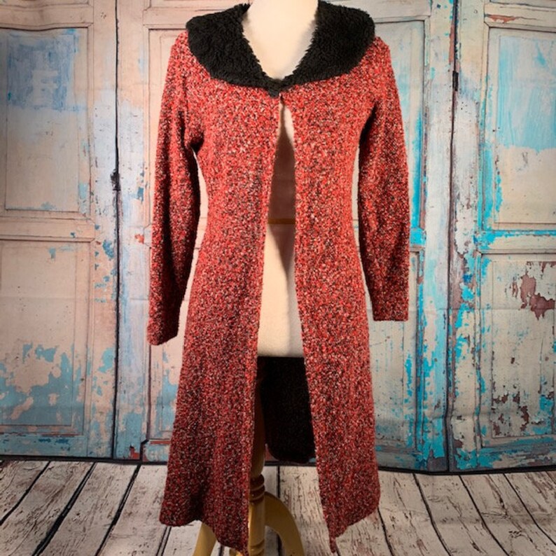 Vintage Fashion Bug Large Long Open Cardigan Red Tweed Faux Fur Collar
