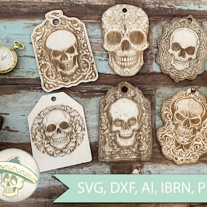 Könnte beinhalten: Eine Sammlung von Holzanhängern mit Schädelmotiven und eine Schädelillustration mit Sombrero. Die Anhänger weisen aufwendige Designs auf und sind in verschiedenen Formen gehalten. Der Text "SVG, DXF, AI, IBRN, PNG" ist unten im Bild zu sehen.