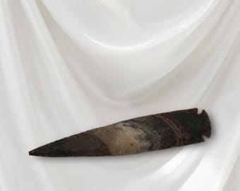 Handcrafted Obsidian Flint / stone  - Unique Artisan Display Piece