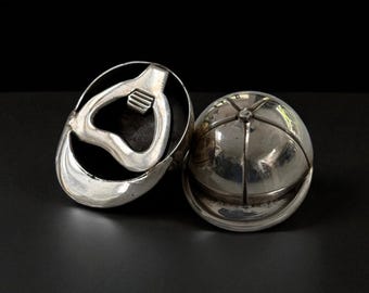 Vintage Style Silver Jockey Cap Bottle Opener