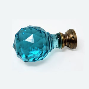 Boules D&#39;escalier - Light Blue Diamond cut - design.  Decorative ornament for newel post