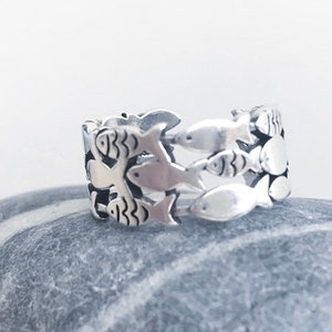 PADSTOW handmade adjustable silver fish ring, unique gift for her, minimalist jewelry, boho style, fashion jewelry, beach style