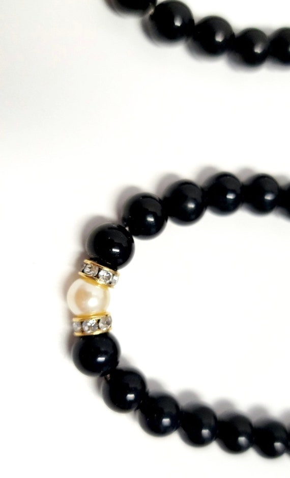 Vintage Onyx Faux Pearl Necklace/Rhinestones/Blac… - image 3