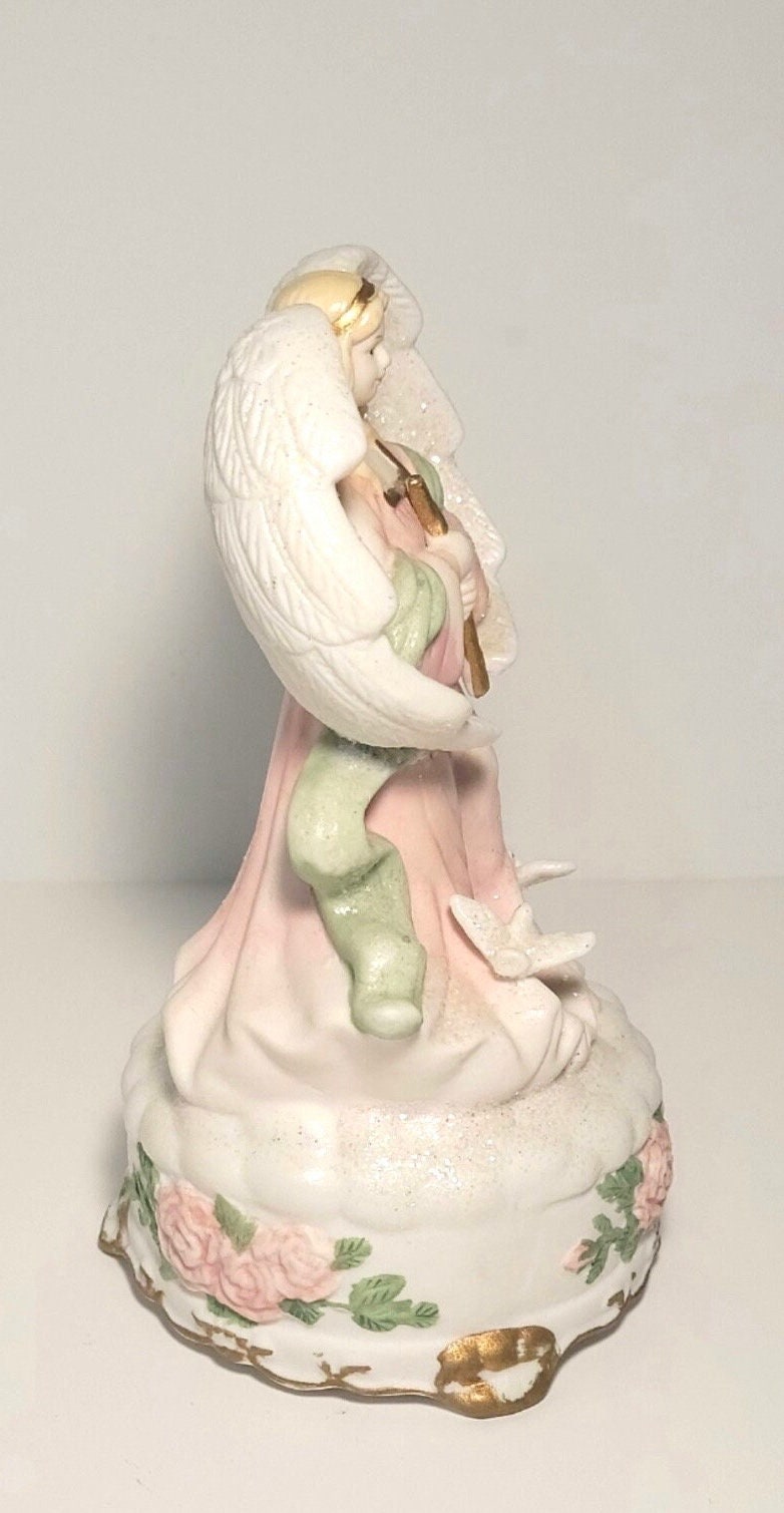 ヴィンテージ磁器守護天使像オルゴール/きよしこの夜/鳩/花/天使の彫刻