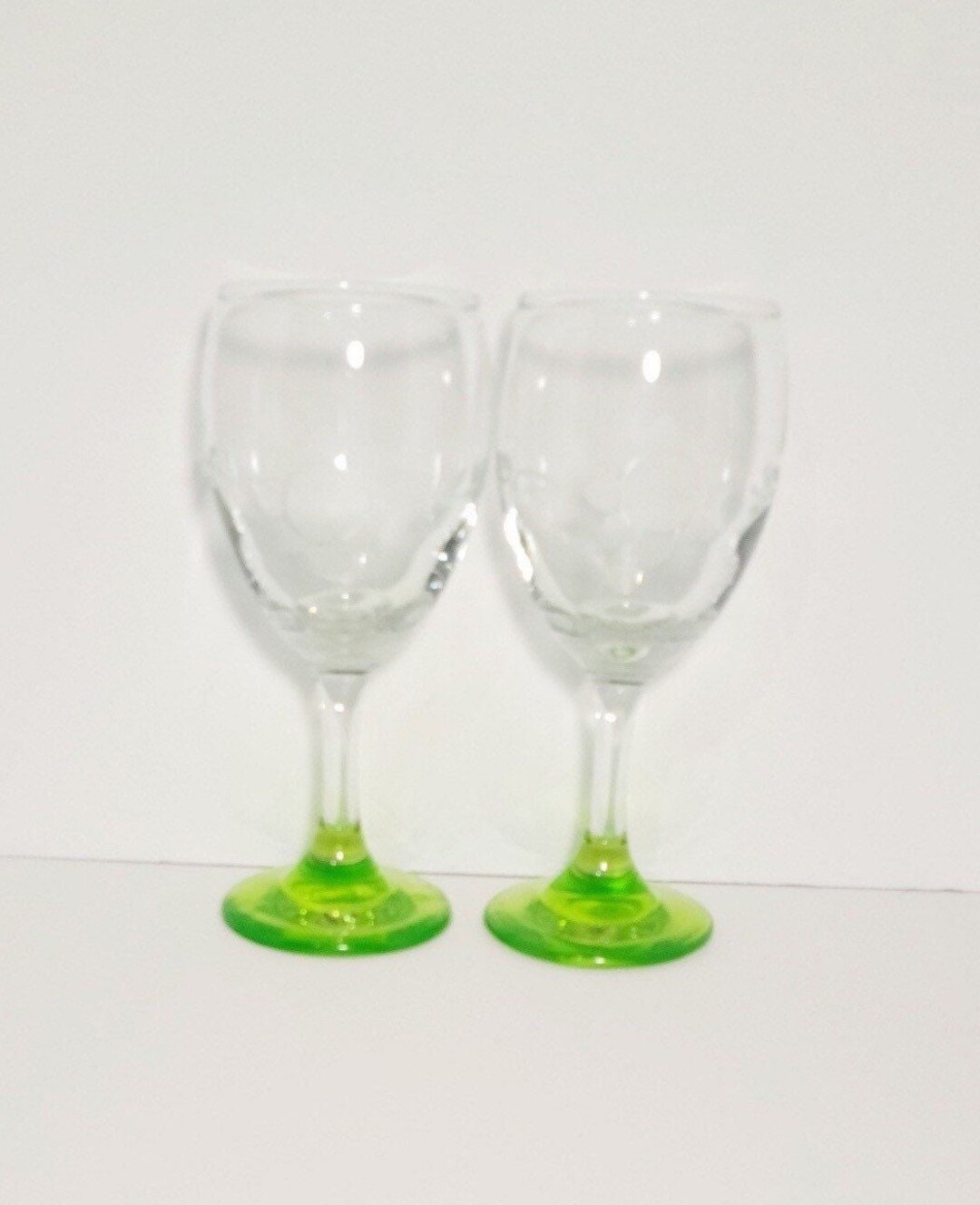 Australian House & Garden Crackle Wine Glass Set Of 4 In Green