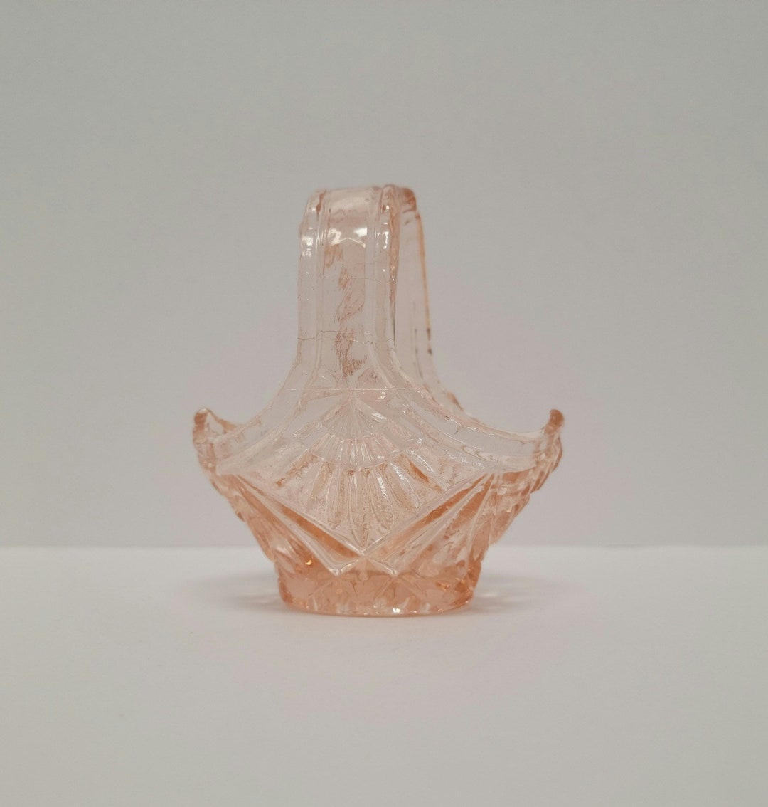Vintage Pink Depression Glass Basket/mini Basket/trinket Dish/glass