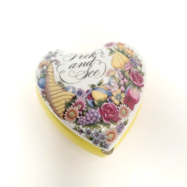 Vintage Heart Shaped Trinket Box/Hinged/Porcelain/“Peek and See”/Floral/Trinket Box/Jewelry Box/Yellow/Japan/Valentine’s Day/Trinkets/#6003