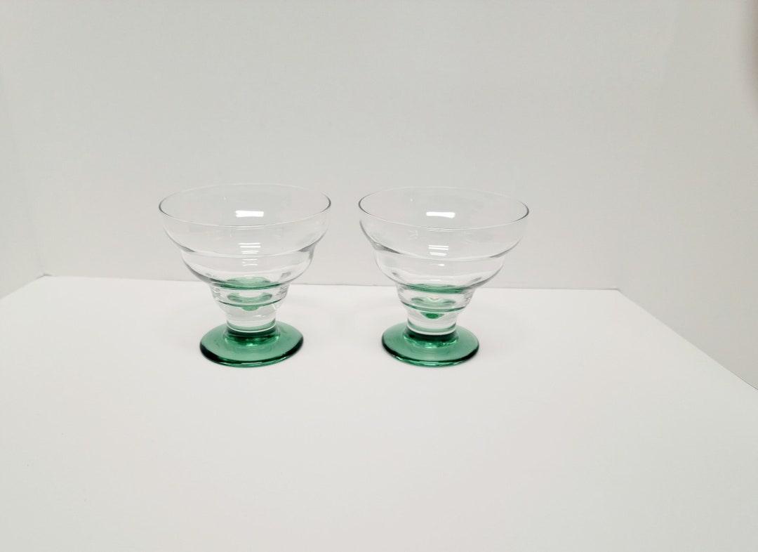 Libbey Green Glass Dessert Bowls/footed Dessert Dishes/green & Clear