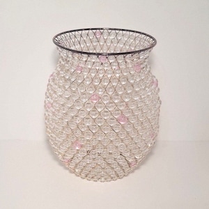 Beaded Wire Home Decor Vase/Home Decor/Beaded Vase/Beads/Pink Vase/Pink/Clear/Decorative Vase/7”