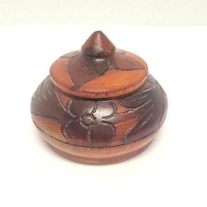 Vintage Hand Carved Trinket Box Wooden Bowl Keepsake Lidded Carved Caribbean Island Decor Brown