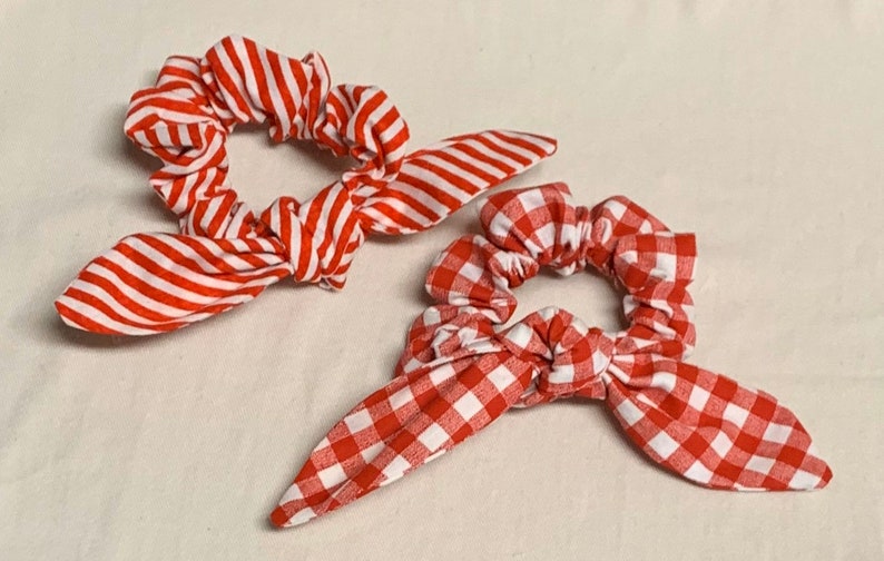 hair tie Candy stripe Christmas Stripe Red checkered Tie Knot Scrunchie bow scrunchie Top knot candy cane hair elastics,gingham