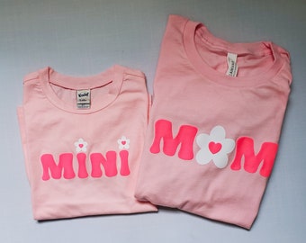 Mom and Mini Matching Shirts, Puff Ink, Matching mom and me Shirts, Gift for Mom, Mothers Day, Matching Shirts, Daisy Shirts, Screen Printed