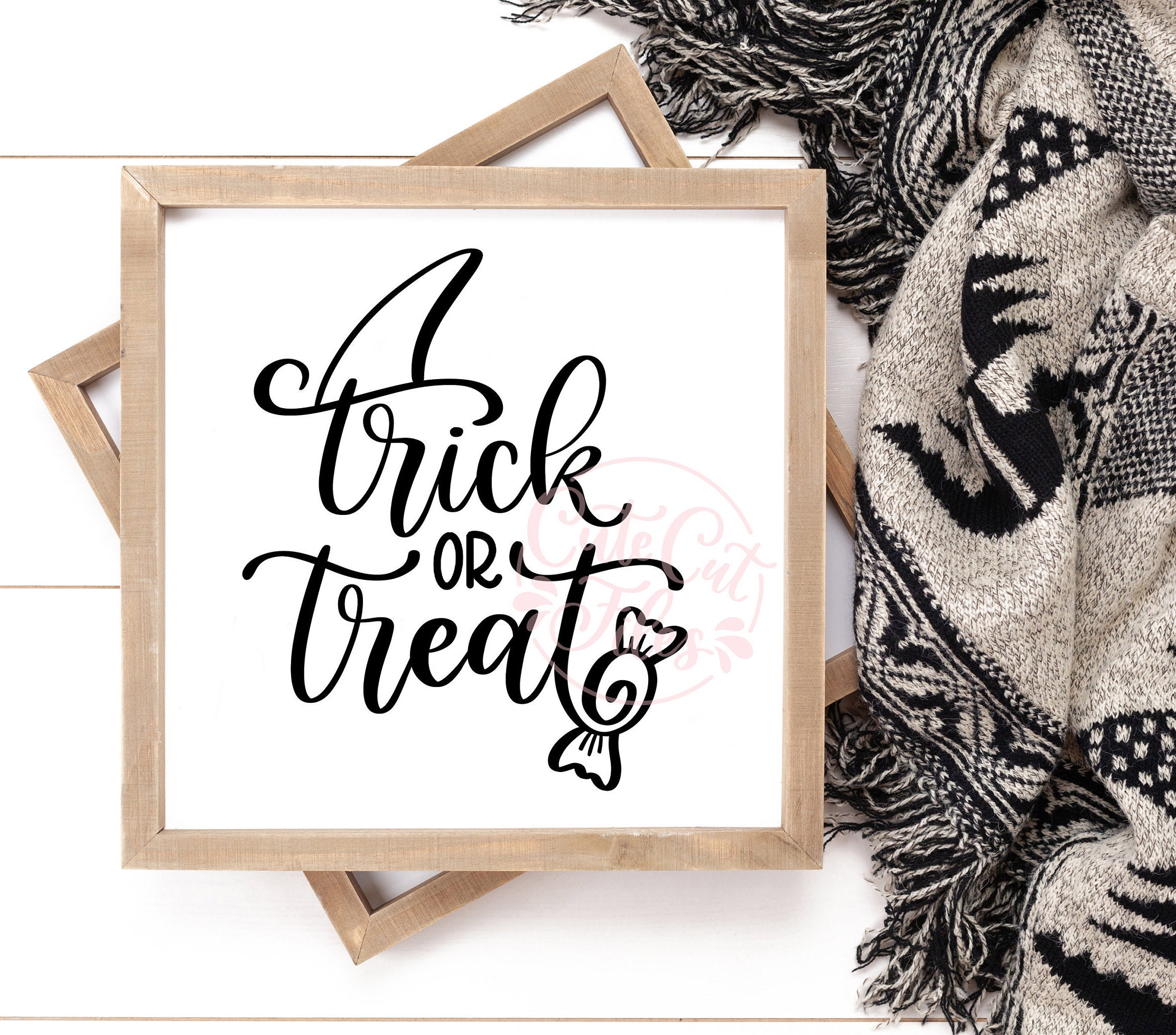 Trick or Treat Halloween SVG Cut File (digital Download) - Etsy