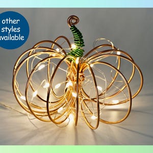 Wire Pumpkin Decor with optional Fairy Lights, Autumn Decor, Thanksgiving Table Centerpiece, Halloween Decoration, Fall Decor, Fall Garland