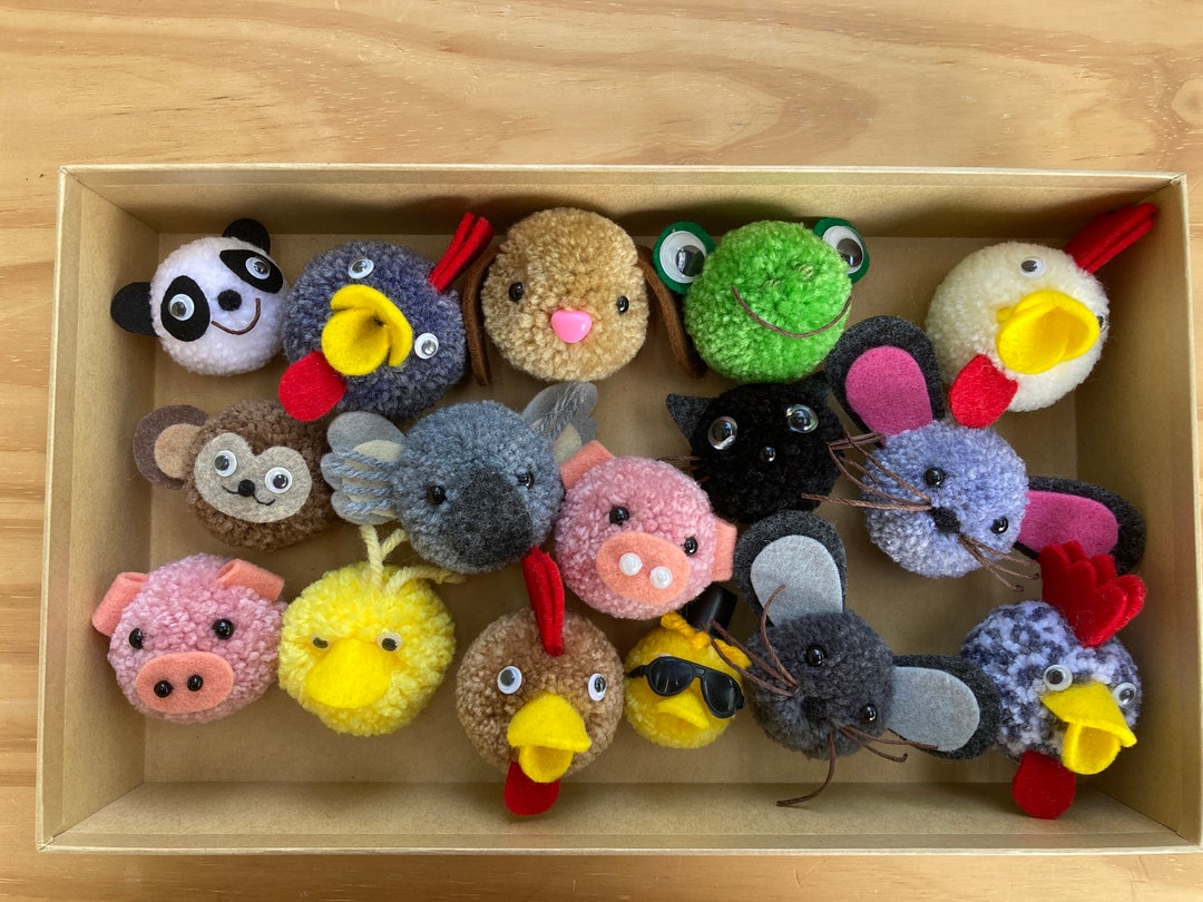 Animal Pom Poms With 1.5 Inches, Chicken, Frog, Chick, Pig