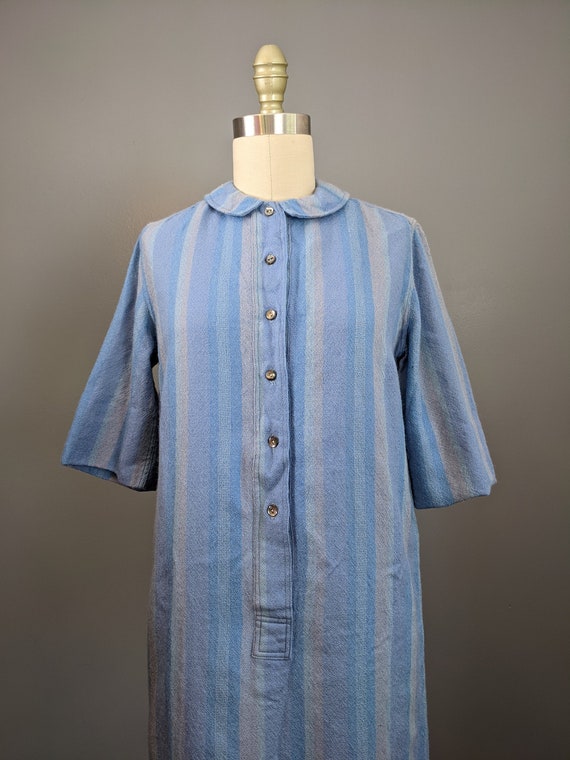 Vintage 1960's Donald Davies Short Sleeved Blue St