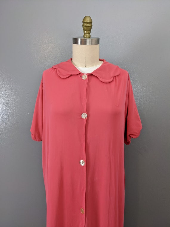 1970's Bright Pink Short Sleeved Nylon Nightgown … - image 1