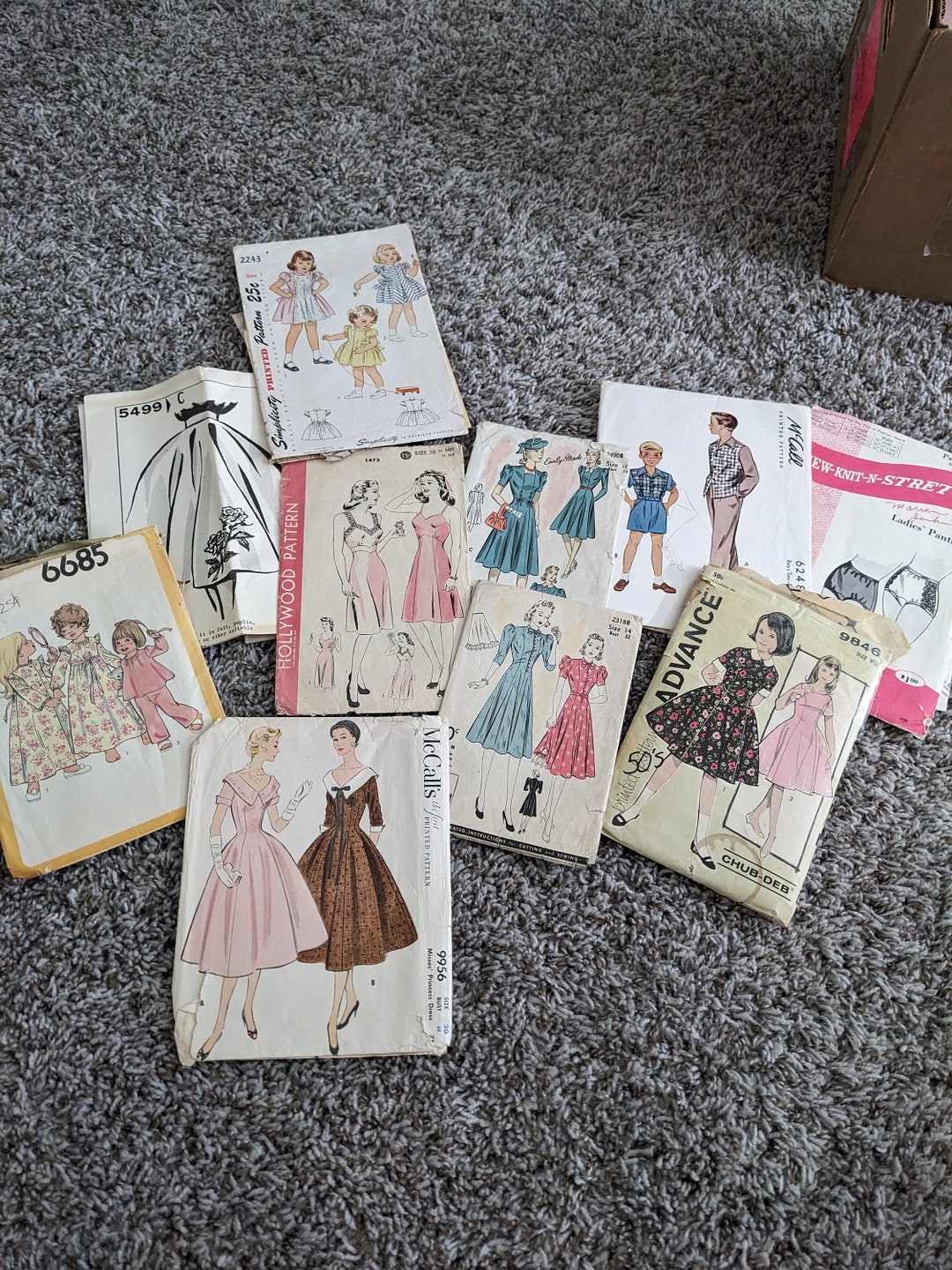 Lot of Vintage Sewing Patterns - Etsy