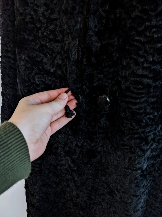 Vintage Classy Long Women's Antique Curly Black F… - image 3