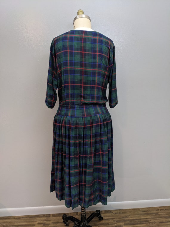 Women's 1990's Plaid Flannel Goes 1920's Dress As… - image 9