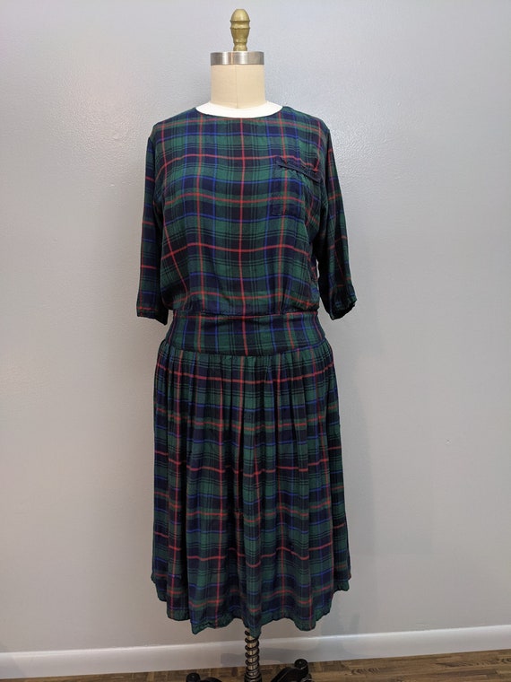 Women's 1990's Plaid Flannel Goes 1920's Dress As… - image 1