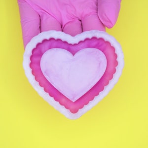 Ruffle Heart Shaker Silicone Mold 2.5&quot; x 3.5&quot; Design