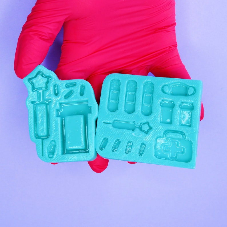 Medical Bits Charms /& Small Shakers Syringe Pill Bottle Bandaids Pills First Aid Kit Mask Palette Mold