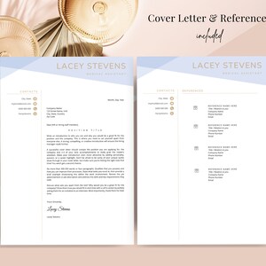 Puede incluir: Una plantilla de carta de presentaci&oacute;n azul claro y blanco con detalles dorados. La plantilla incluye una secci&oacute;n para la informaci&oacute;n de contacto, una carta de presentaci&oacute;n y una secci&oacute;n para referencias. El texto "Cover Letter & References included" est&aacute; en la parte superior de la p&aacute;gina.