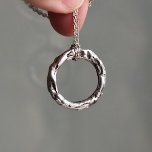 Silver Circle Necklace, Enso Necklace, Story of o Necklace, Zen Necklace, Silver Enso, Organic Silver Circle Pendant, Round Necklace