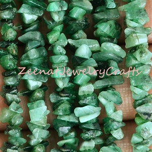 34&quot; Natural Emerald Chip Beads: Smooth Uncut Gemstone Nuggets