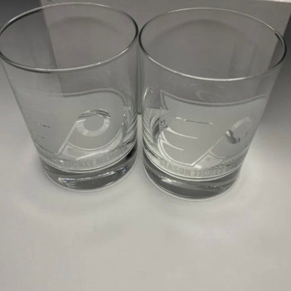 Oakland A's - Season Ticket Holder Pin Collection - 1992-2005 - See Description