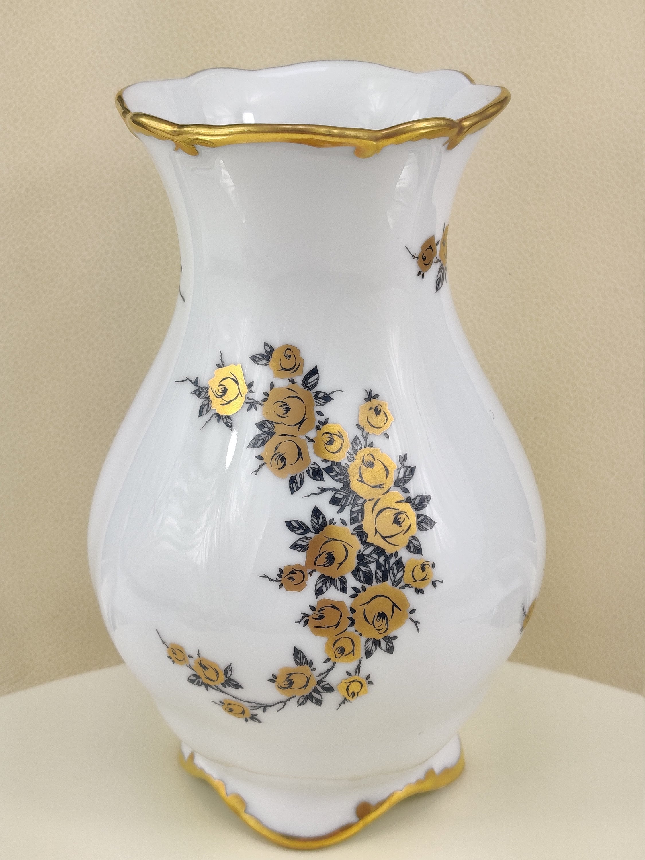 Vintage Vase JLMENAU Graf Von Henneberg Porzellan Porcelain - Etsy
