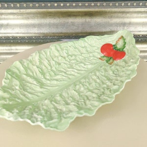 Vintage Carlton Ware Majolica Lettuce Leaf Bowl: Australian Design
