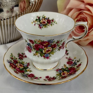 Tea cup, PARAGON, Teacup & Saucer, Holiday Gift
