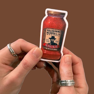 Pegatina de salsa occidental de espagueti, resistente al agua, pegatina divertida, tema occidental, regalo único y divertido, arte de Ben Steele, regalo de compañero de trabajo